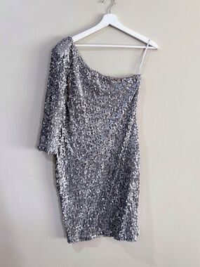 NWT Blaque Label Dress Women L Silver Sequin One Shoulder Party Glam Chic